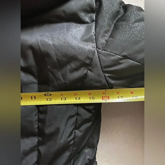 Nine West puffer quilted belted down jacket Sz Xs - Picture 9 of 12